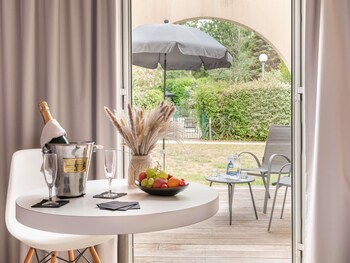Superior Room, Terrace