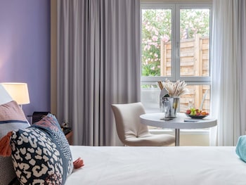 Junior Suite, 1 Double Bed with Sofa bed