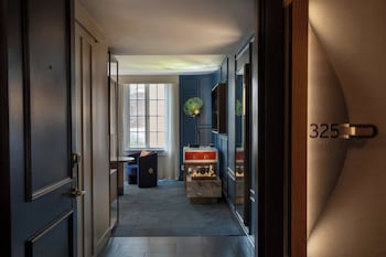 Studio Suite, 1 Bedroom, Courtyard View