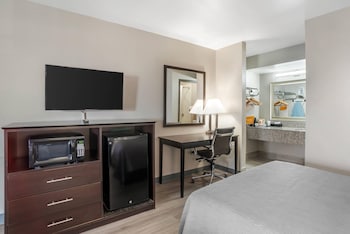 Room, 2 Queen Beds, Non Smoking