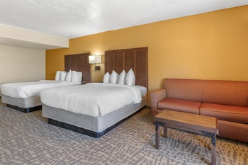 Standard Room, 2 Queen Beds, Non Smoking, Refrigerator & Microwave