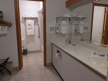 Room, 2 Queen Beds, Non Smoking