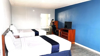 Room, 2 Queen Beds, Non Smoking
