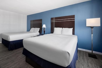 Room, 2 Double Beds, Non Smoking