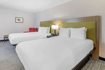 Room, 2 Queen Beds, Non Smoking