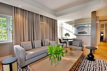 Executive Suite (King Bed)