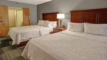 Suite, 2 Queen Beds, Non Smoking