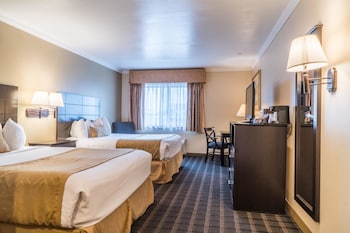 Standard Room, 2 Queen Beds, Non Smoking, Refrigerator & Microwave