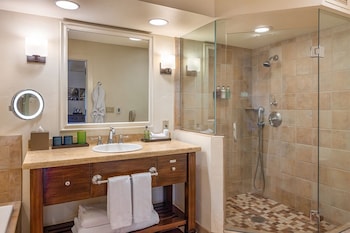 Pavilion Junior Suite