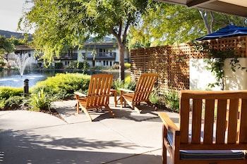 Bungalow Deluxe King