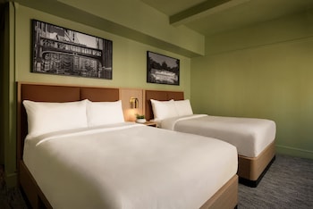 Deluxe Room, 2 Double Beds