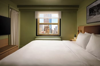 Suite, 1 Bedroom, Bathtub Grab Bars