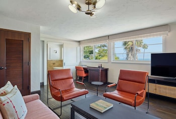Suite, Ocean View