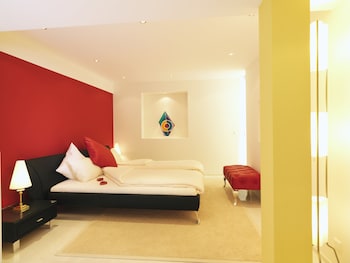 Exclusive Suite, 1 King Bed with Sofa bed, Kitchenette