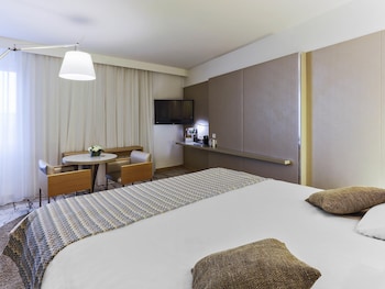 Suite, 1 Double Bed with Sofa bed