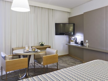 Suite, 1 Double Bed with Sofa bed