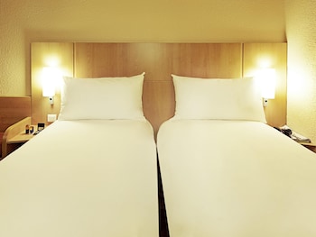 Standard Room, 2 Twin Beds