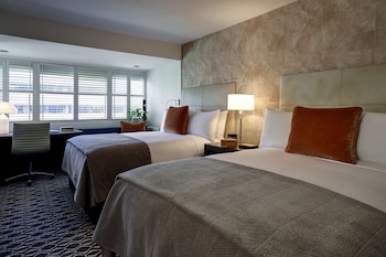 Deluxe Room, 2 Double Beds