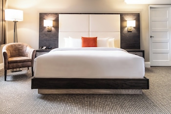 Junior Suite, 1 King Bed