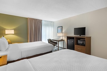 Standard Room, 2 Queen Beds, Non Smoking