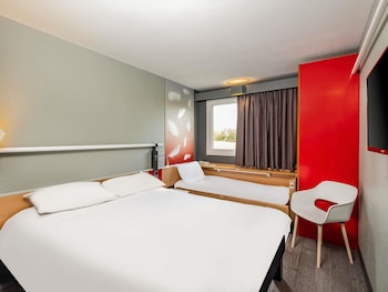 Standard Double Room, Multiple Beds