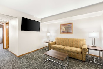 Suite, 1 King Bed, Non Smoking, Refrigerator & Microwave