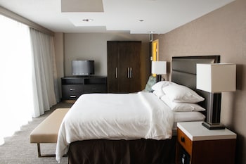 Presidential Room, 1 King Bed, Non Smoking