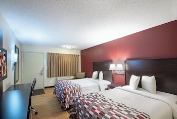 Deluxe Room, 2 Double Beds (Smoke Free)
