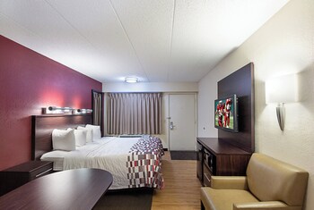 Superior Room, 1 King Bed (Smoke Free)