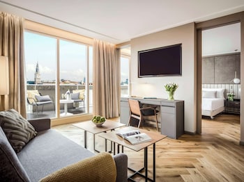 Suite, Terrace