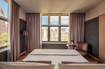 Executive Room (Dam View)