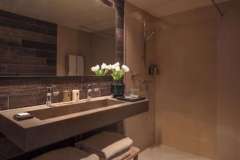 Premium Triple Room