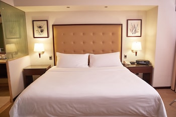 Junior Suite, 1 King Bed