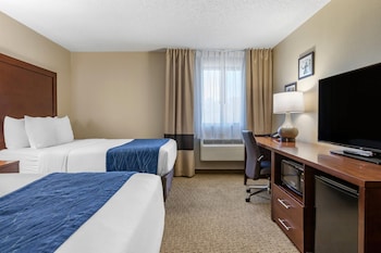 Standard Room, 2 Double Beds, Non Smoking