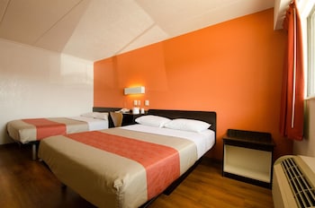 Standard Room, 2 Queen Beds, Accessible, Non Smoking