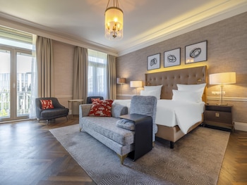 Deluxe Double Room (Grand)