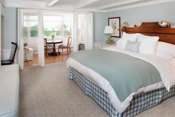 Room, 1 King Bed (Tavern | Sunroom)