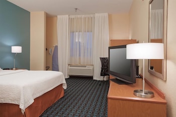 Room, 1 Queen Bed, Accessible, Non Smoking (Mobility, Bathtub W/grab Bars)