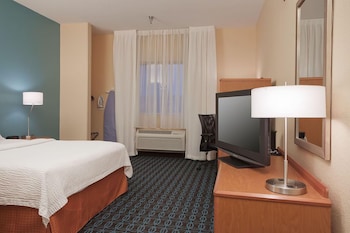Room, 1 Queen Bed, Accessible, Non Smoking (Mobility, Bathtub W/grab Bars)