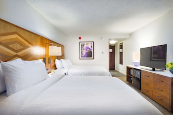 Room, 2 Queen Beds, Ocean View