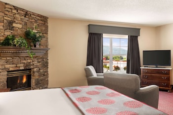 Studio Suite, 1 King Bed, Non Smoking