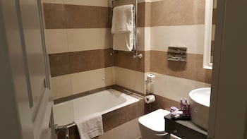 Executive Triple Room