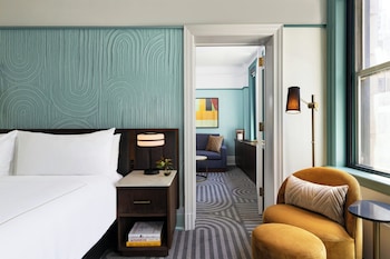 Deluxe Suite, 1 Double Bed, Smoking