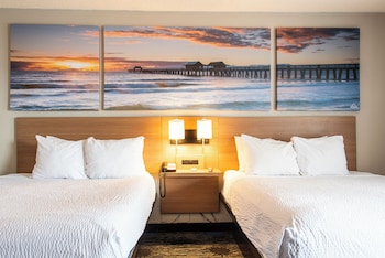 Room, 2 Queen Beds (Exterior Room)