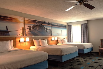 Room, Multiple Beds, Non Smoking (Exterior)