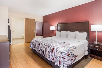 Superior Room, 1 King Bed, Accessible (Smoke Free)