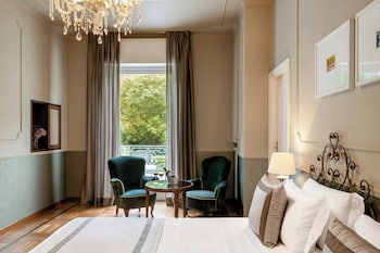 Premium Room, Terrace, Park View