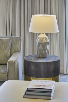 Presidential Suite, 1 King Bed (Vice Presidential)