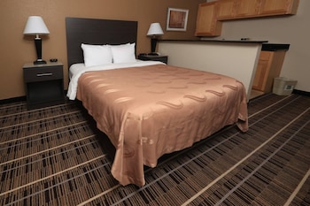 Standard Room, 1 Queen Bed, Non Smoking
