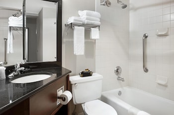Suite, 1 King Bed, Non Smoking, Jetted Tub